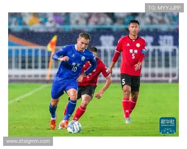 南京足球队在全国锦标赛中的速度表现分析与点评