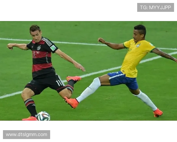 回顾2014年巴西世界杯经典对决德国逆转巴西精彩录像重温